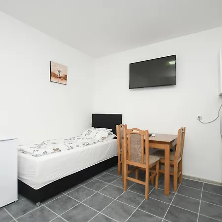 Relax Apartmani Kladovo Exterior foto